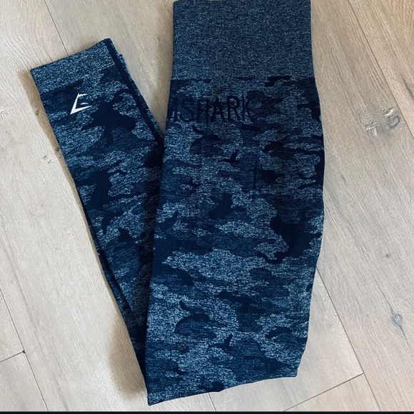 Gymshark OG Seamless Body Perfecting Camo Leggings (no longer available) - Picture 5 of 9